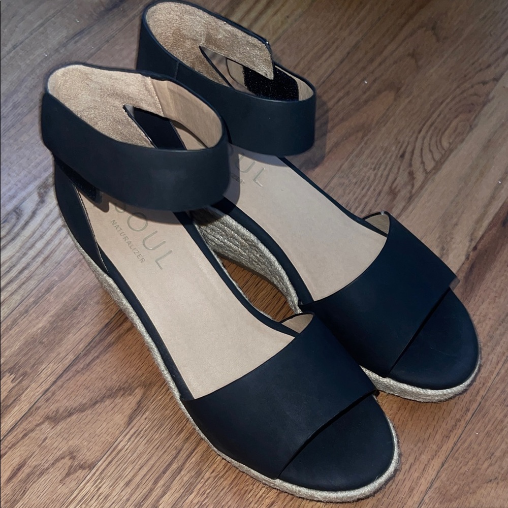 Final price 💕SOUL Naturalizer Oakley Black Espadrille Wedges 8.5